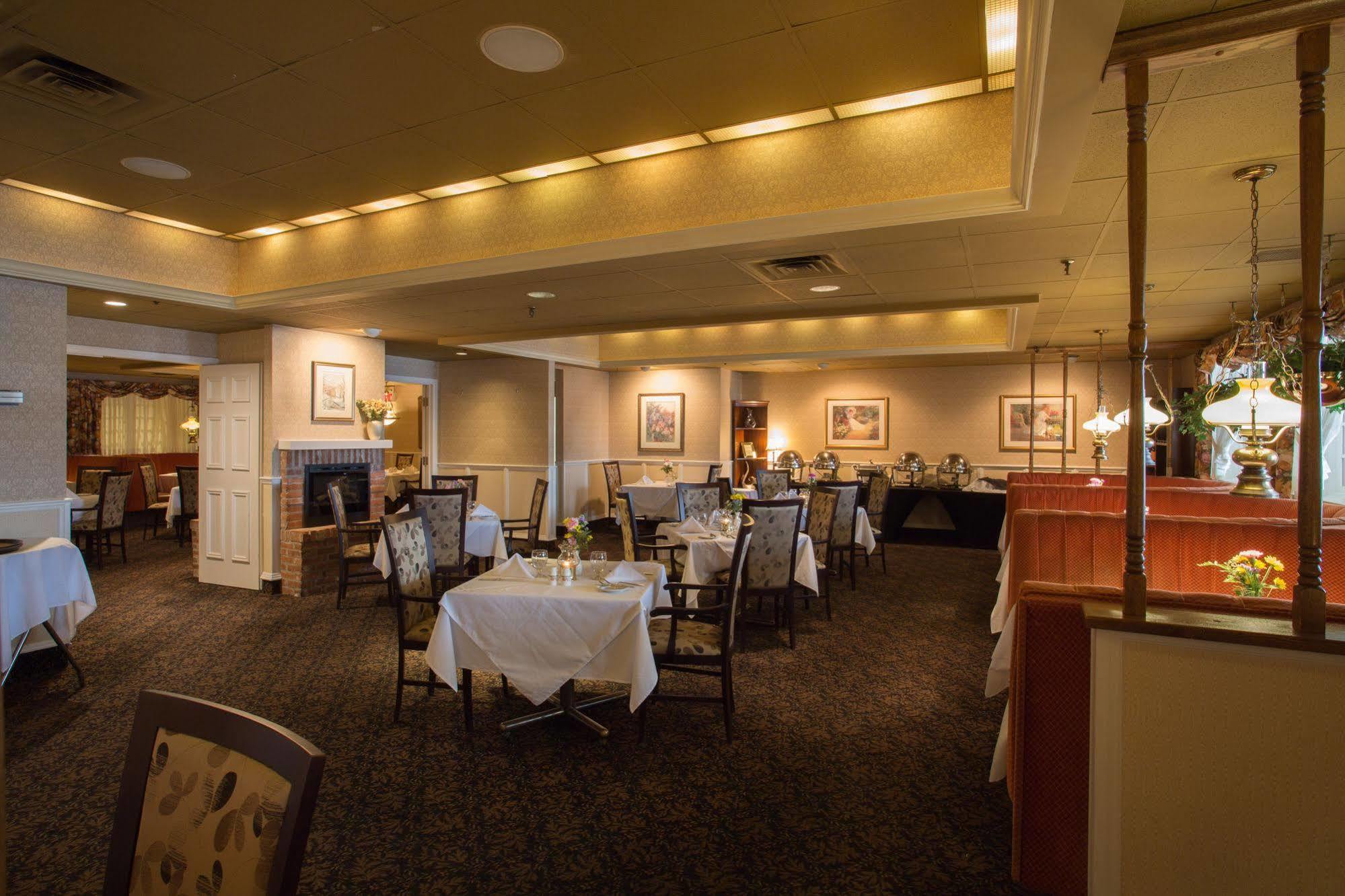 The Fredericton Inn Eksteriør bilde