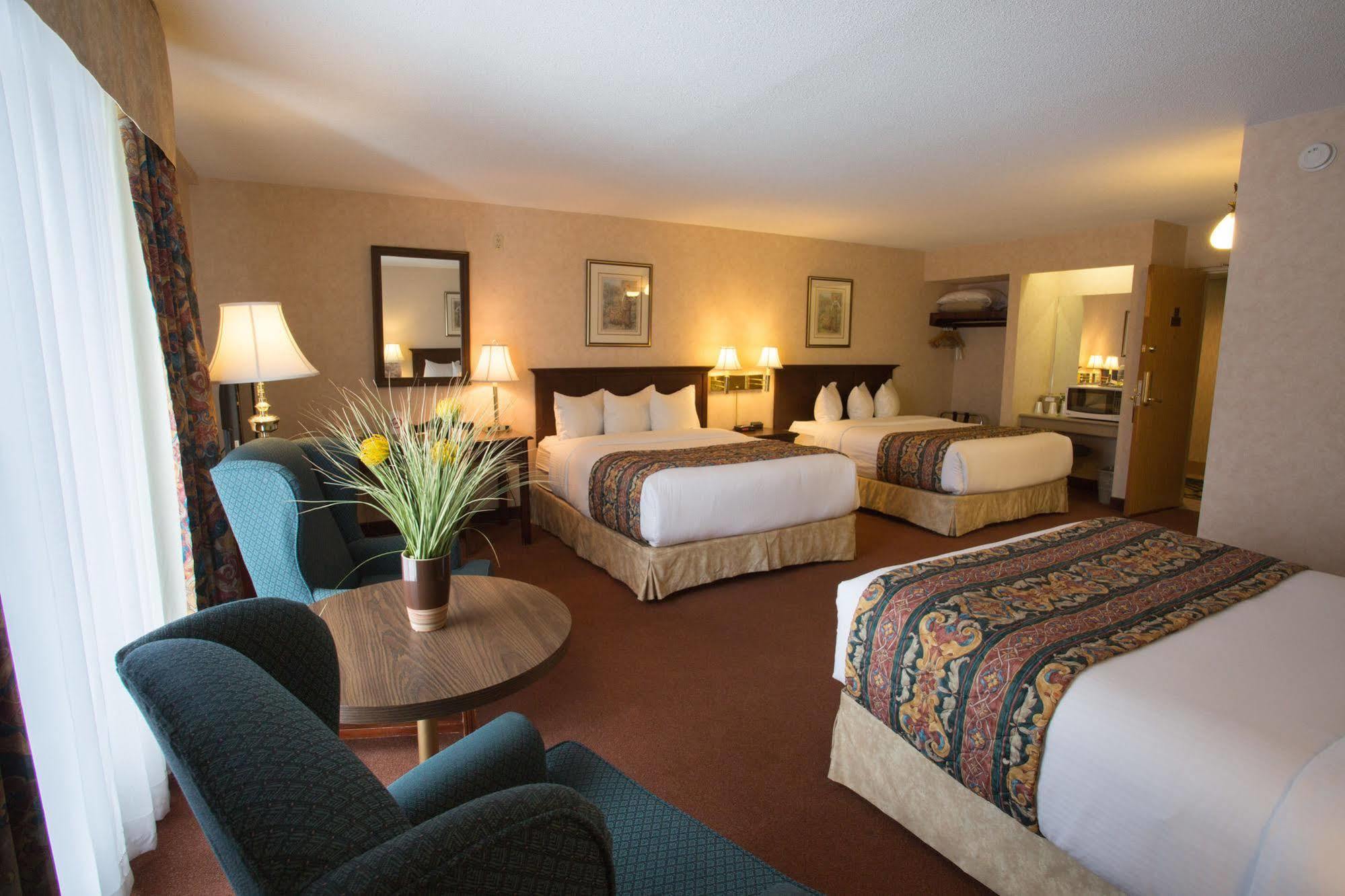 The Fredericton Inn Eksteriør bilde