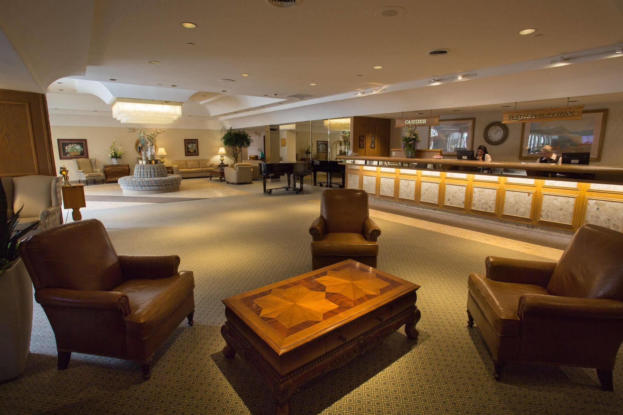 The Fredericton Inn Eksteriør bilde